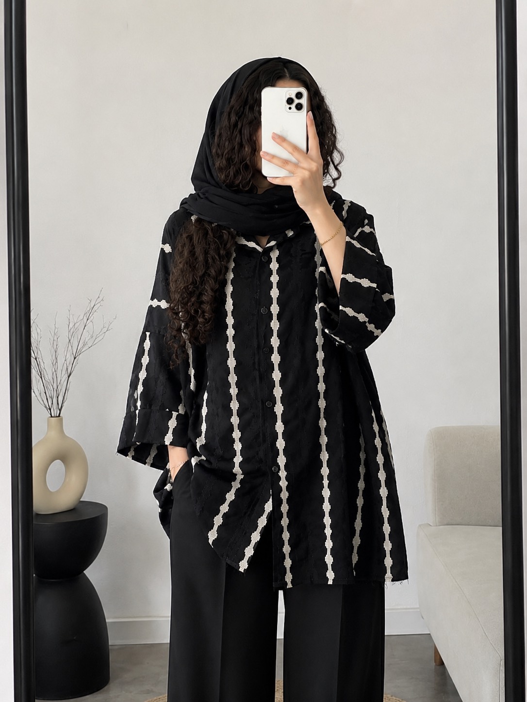 مانتو حریر طرحدار مشکی