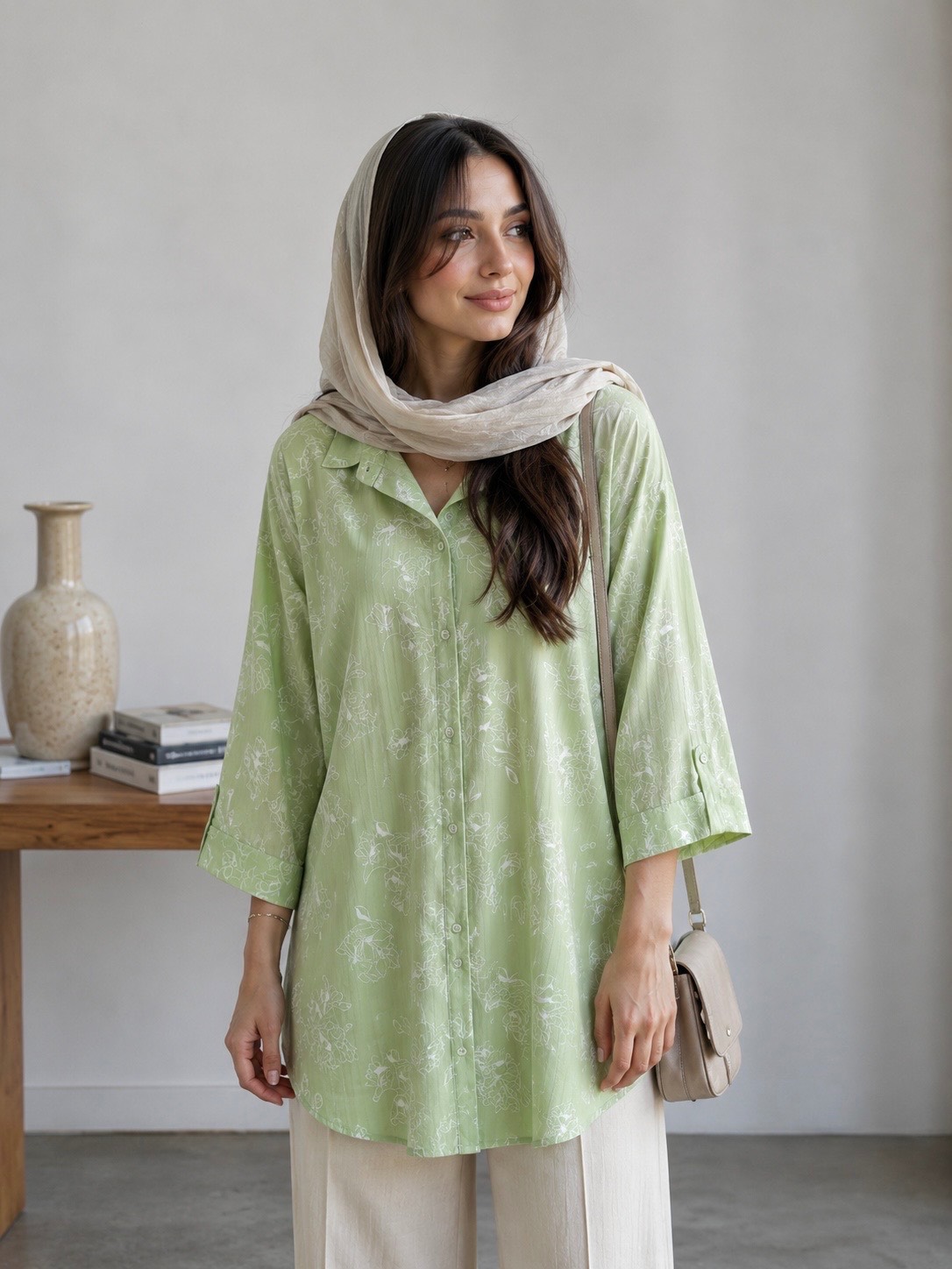 مانتو گل گچی آوینا