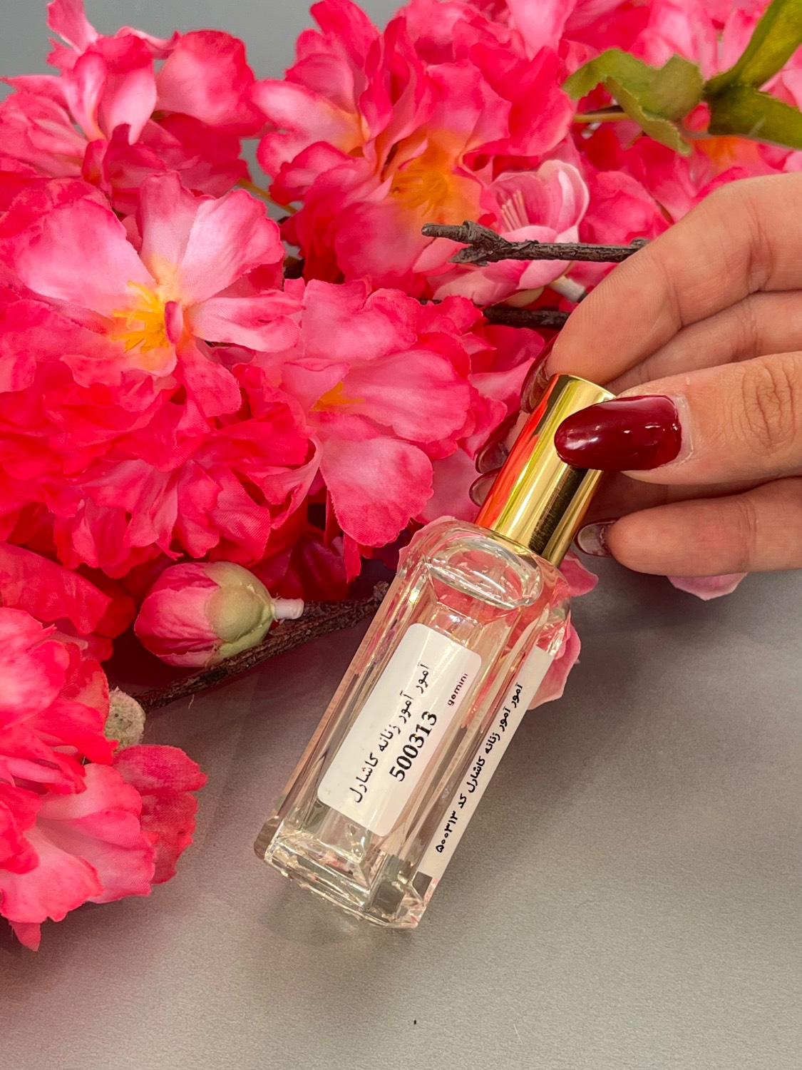 عطر زنانه اورجینال