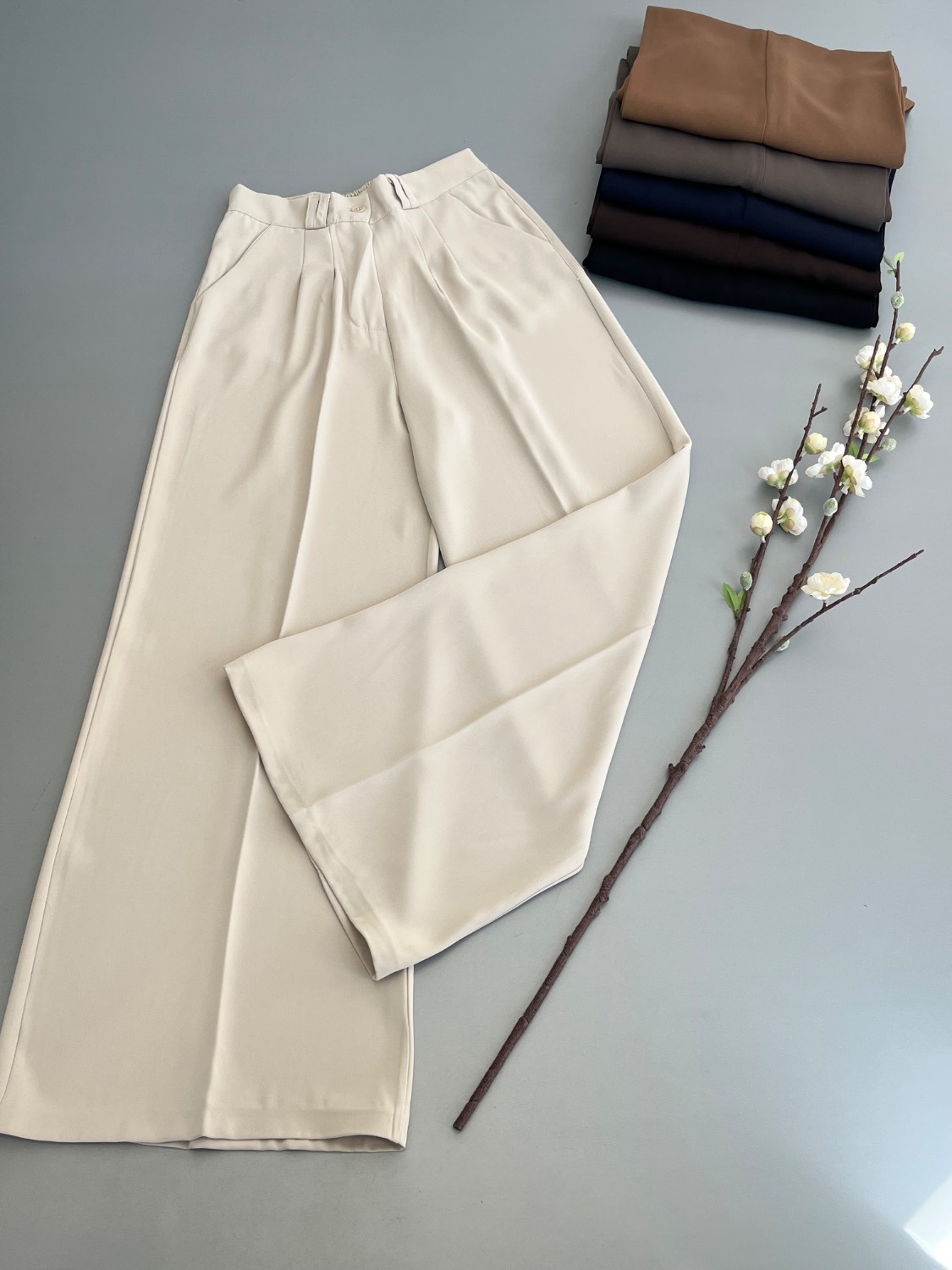 شلوار کرپ سان دکمه ای فول بگ